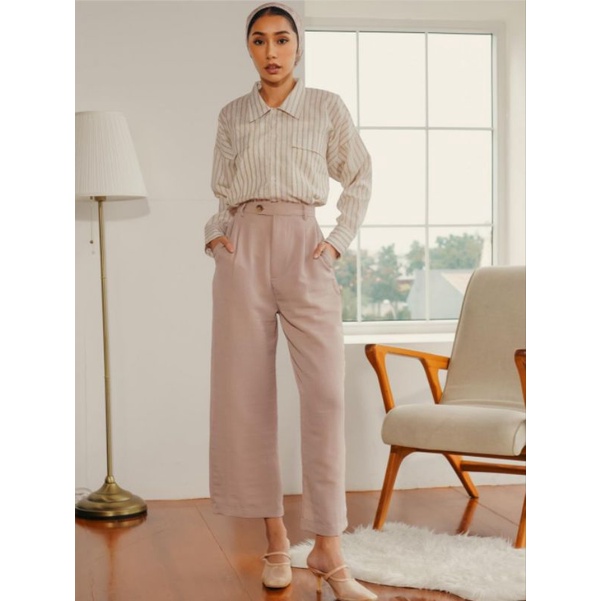 ZOURA PANTS BEIGE || ALEZA LABEL