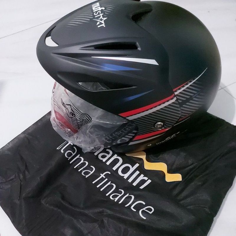 Helm Mufstar mandiri