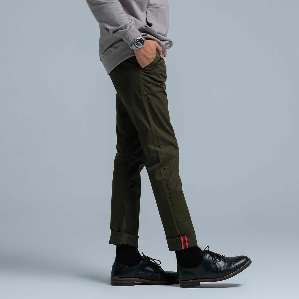 Tren Terbaru JB Long Chino Basic Green Army