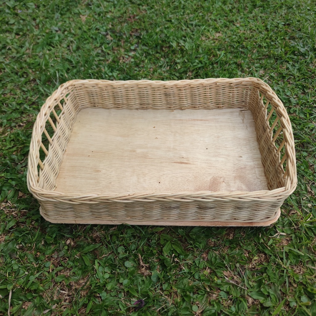 Kerajinan Tangan Rotan - Keranjang Parsel Persegi Lubang - 40x26x10cm