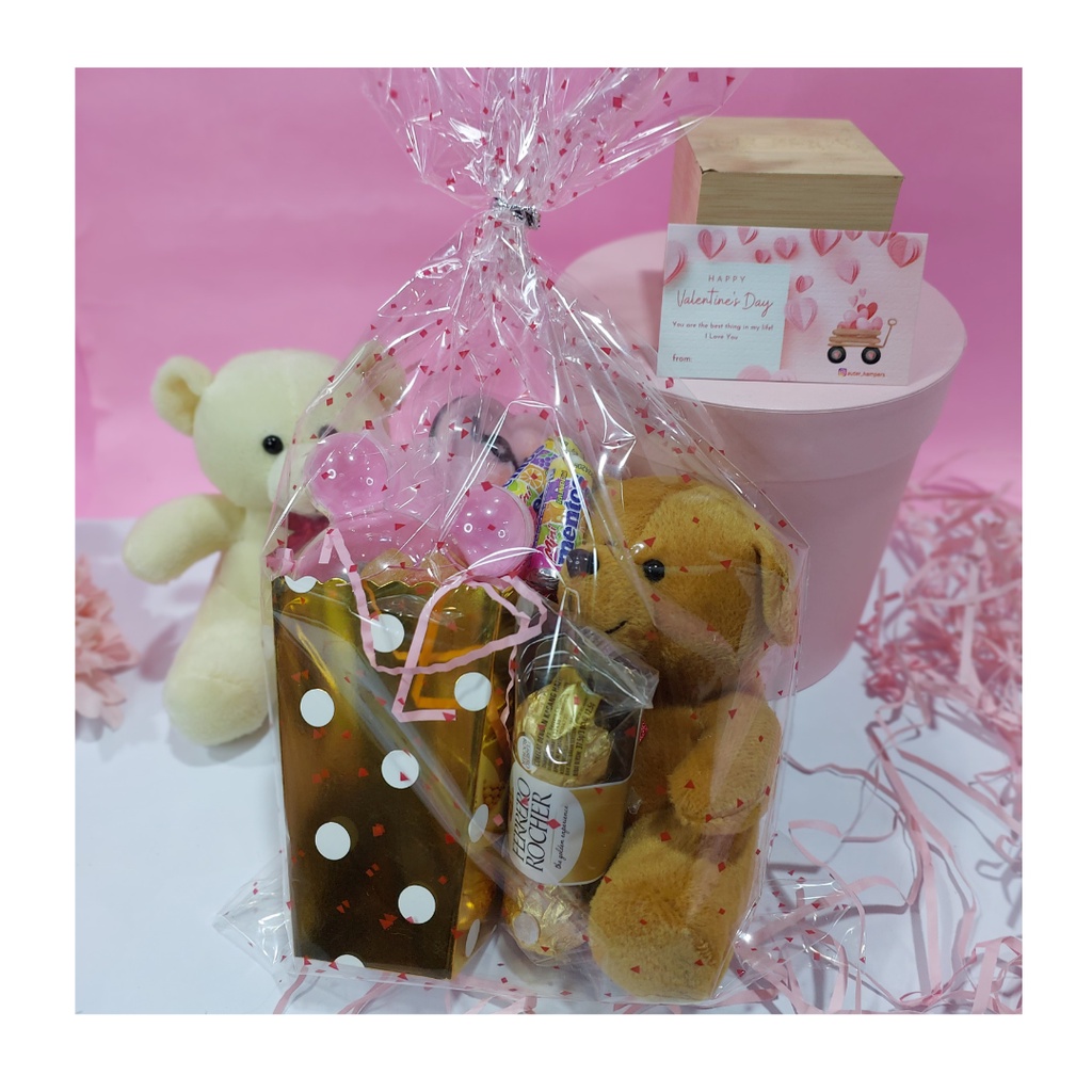 

Vale 1 - Hampers Valentine/Buket Coklat Valentine/Souvenir