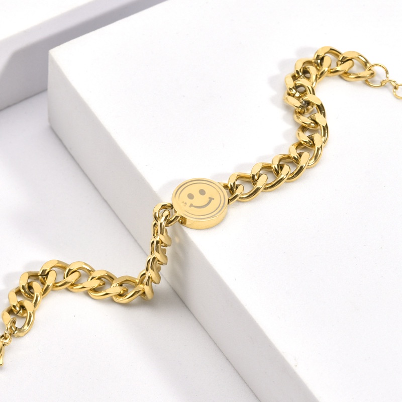 Gelang Bahan Titanium Steel 18K Desain Smiley Face Warna Emas Gaya Hip Hop Korea Jepang