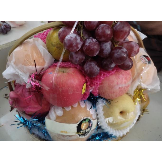 

Parcel Buah Sedang Parcel Bambu Parcel Buah/Hampers Buah Toysacarl