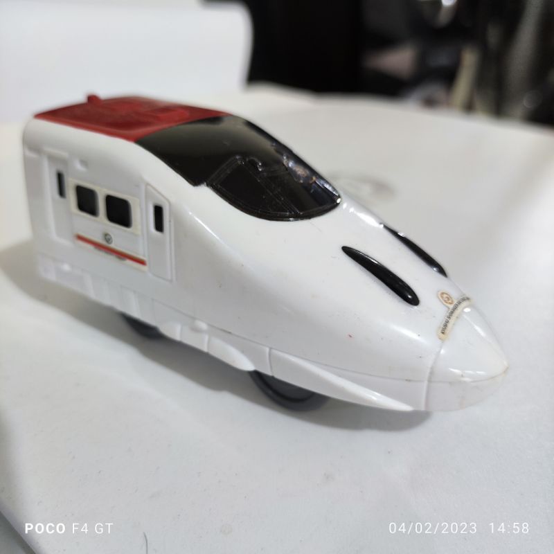 Takara Tomy Plarail Shinkansen mcD Mainan Kereta Api