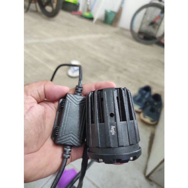 lampu sorot tembak Aegis u14 original like new not duromoto m5