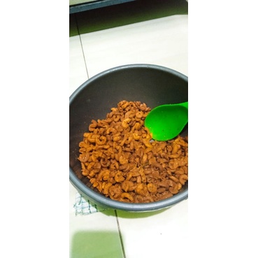 

makaroni pedas daun jeruk