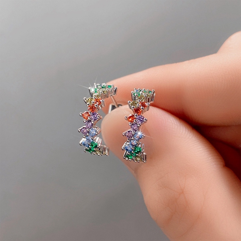 Fancy Rainbow Color Hoop Earrings Untuk Wanita Warna Perak Mempesona Cubic Zirconia Sederhana Bergaya Perempuan Anting Hadiah Fashion Perhiasan