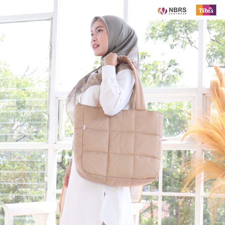 TAS NIBRAS BGT 004 / TAS NIBRAS TERBARU / NIBRAS ORI / TOTE BAG WANITA KEKINIAN / TAS KULIAH / TAS K