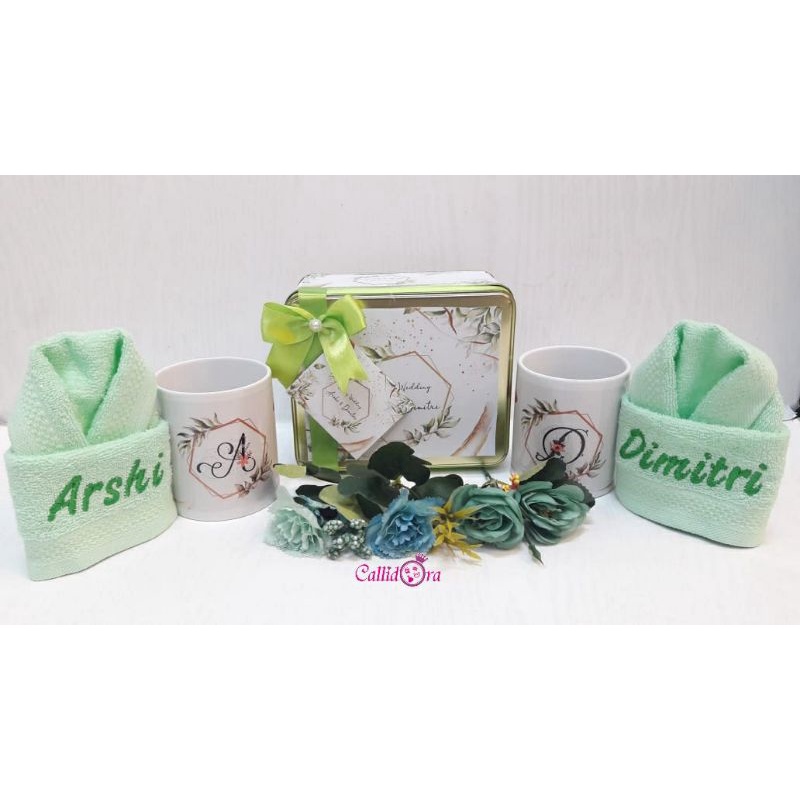 

Hampers wedding pernikahan/kado pernikahan murah/gift wedding custom/hadiah kenang kenangan