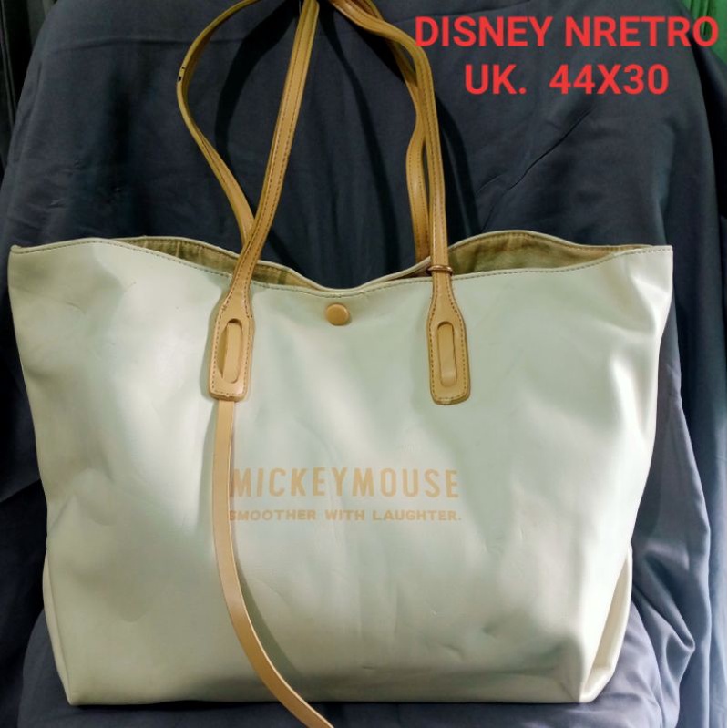 tote disney nretro