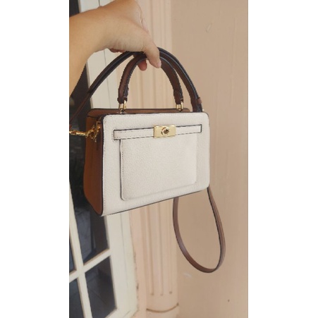 PRELOVED VVGC coach Lane Size Small