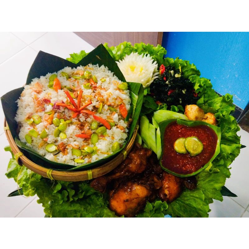 

Nasi Liwet