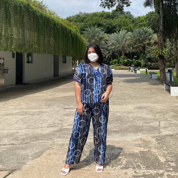 Yulje one set piyama rayon motif serat kayu bulat