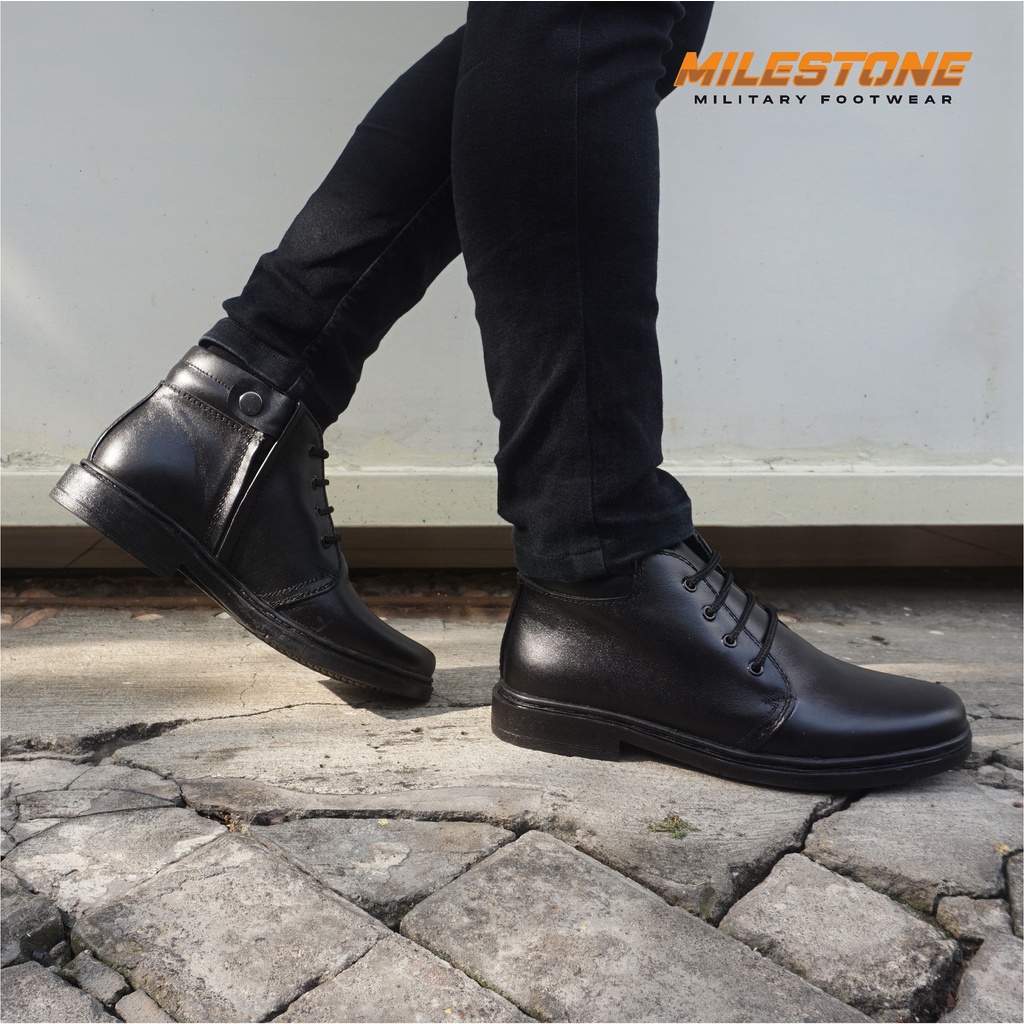 Sepatu Kulit Pria MILESTONE Kulit Asli Pantofel Kantor Dinas Harian Semi Boots PDH 04 Resleting Talian