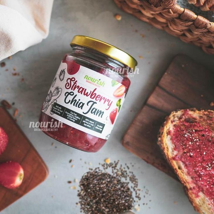 

✹ Strawberry Chia Jam with Uray 250 gr (Selai Strawberry Chia Seed) Ω