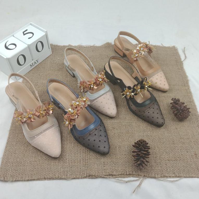 TERPERCAYA ARUMI SEPATU WANITA HAK 3CM AP01real pic