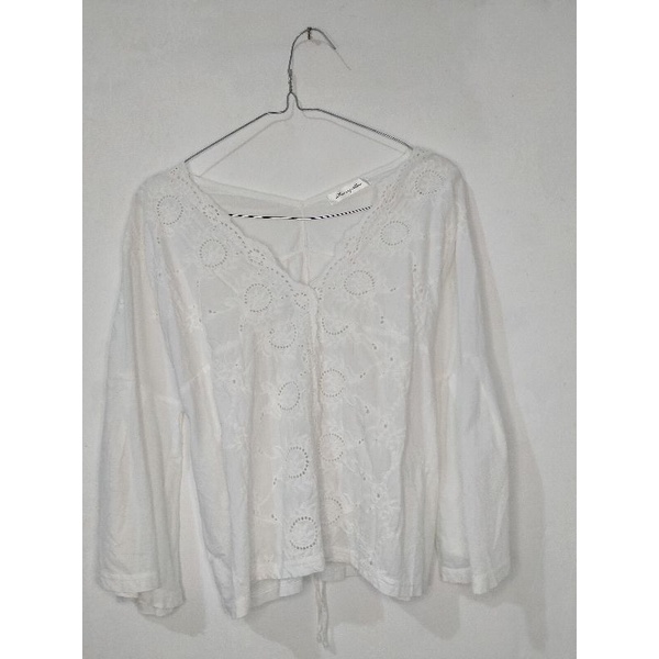 Korean Vintage White Blouse (preloved/thrift)