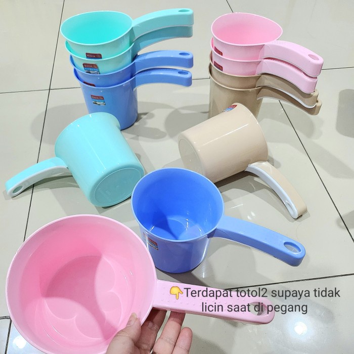 Gayung Plastik ALEXIS WARNA PASTEL / Gayung Mandi/Air Serbaguna Murah