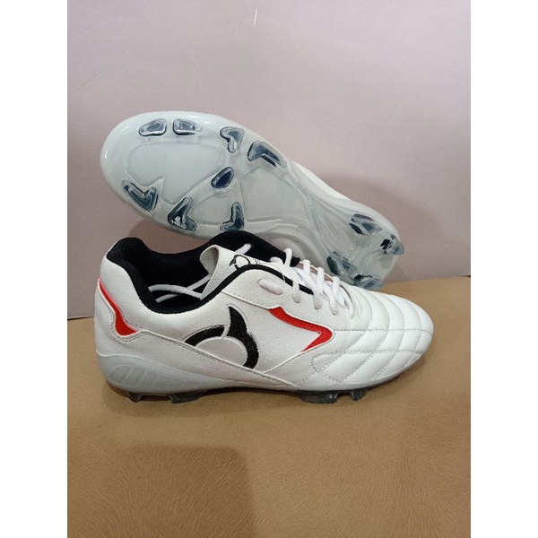 sepatu sepak bola ortusight