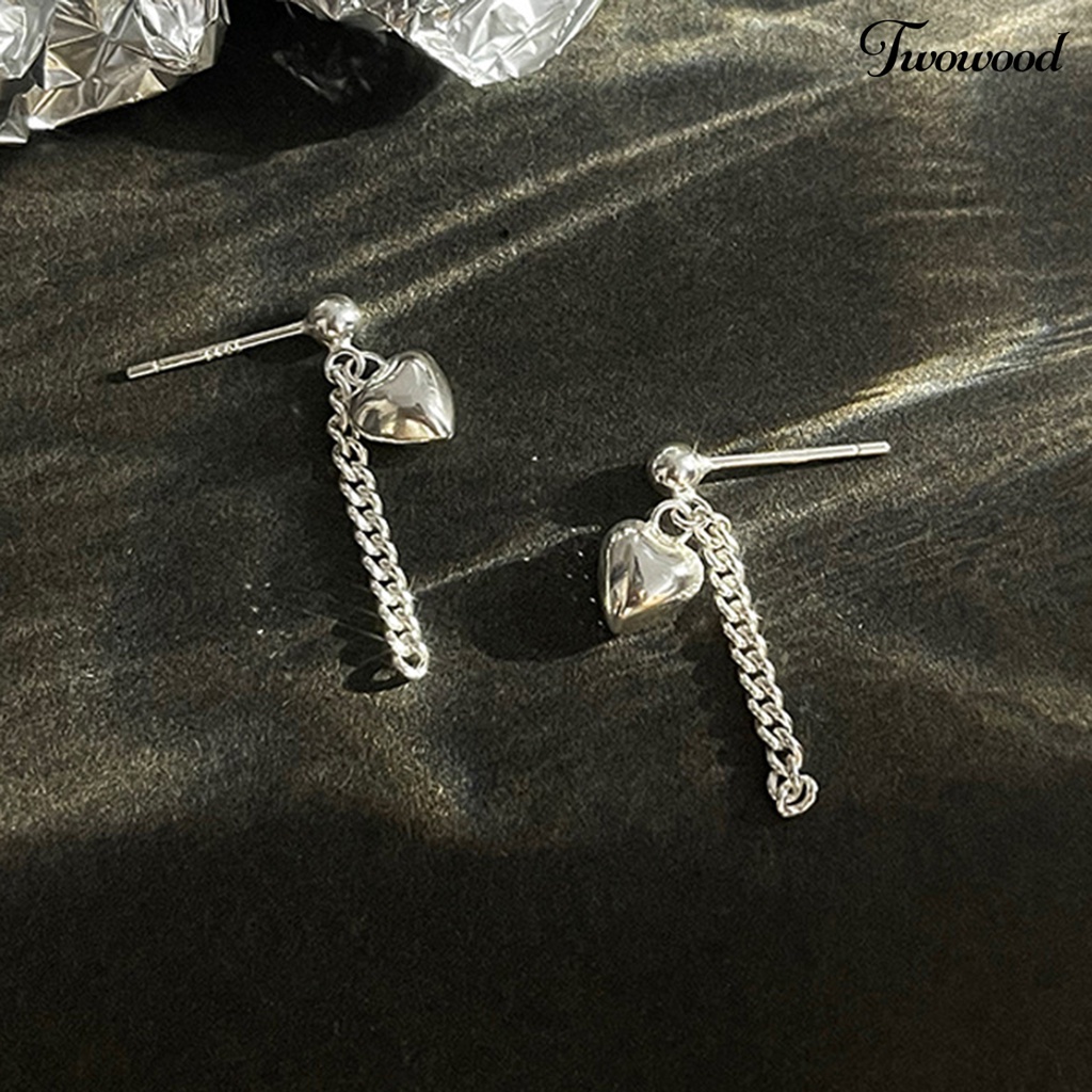 Twowood 1pasang Ladies Earrings Tiga Dimensi Panjang Indah Mata-catching Trendi Hadiah Hari Valentine Tembaga Bentuk Cinta Menjuntai Anting-Anting Aksesoris Pesta