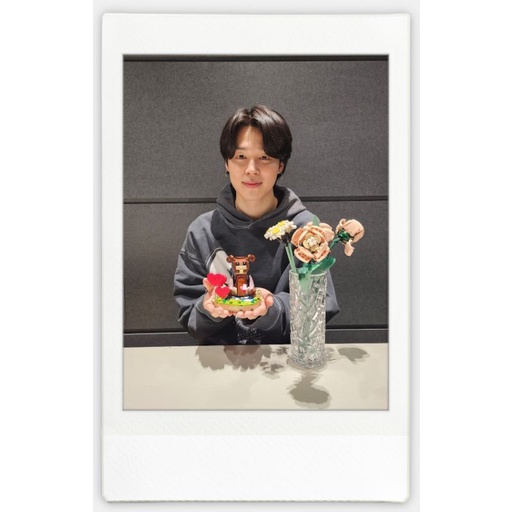 JIMIN UPDATE WEVERSE / TWITTER - POLAROID BTS - POLAROID BTS JIMIN - PARK JIMIN - JIMIN BTS