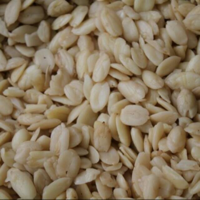 

Kacang Kenari Repack 500 gram