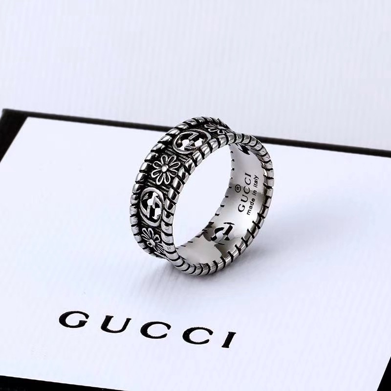 Retro Ganda G Bunga Daisy Berkualitas Tinggi Cincin Daisy Kecil Double G Pria Wanita Cincin Keren Fashion Indah All-Match Hari Valentine Cina Hadiah Hadiah Rekomendasi Baja Titanium Cincin Hadiah