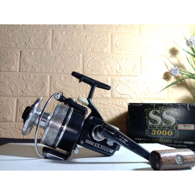 Reel daiwa SS 3000 japan
