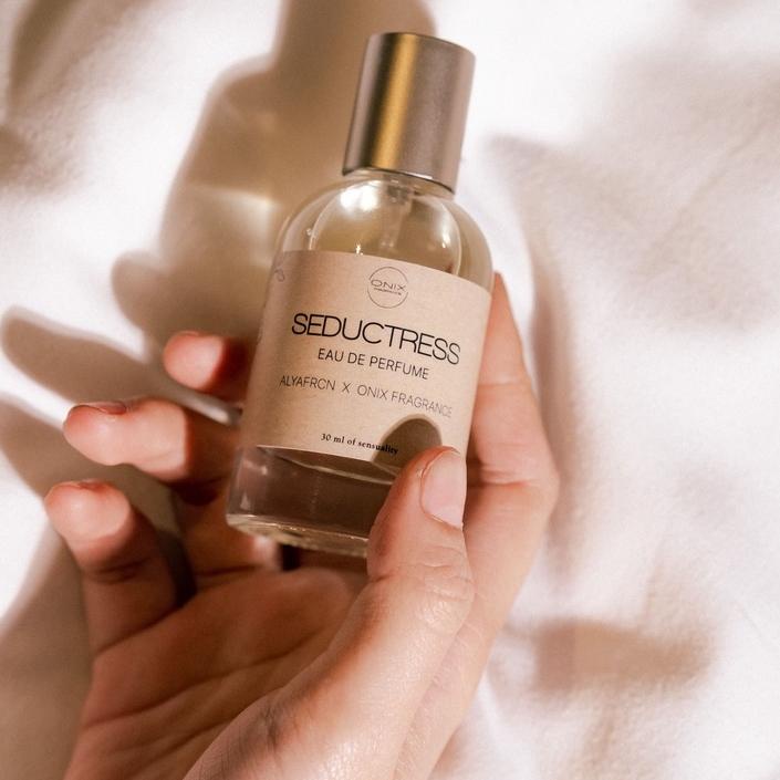 ➹ ONIX SEDUCTRESS ✯