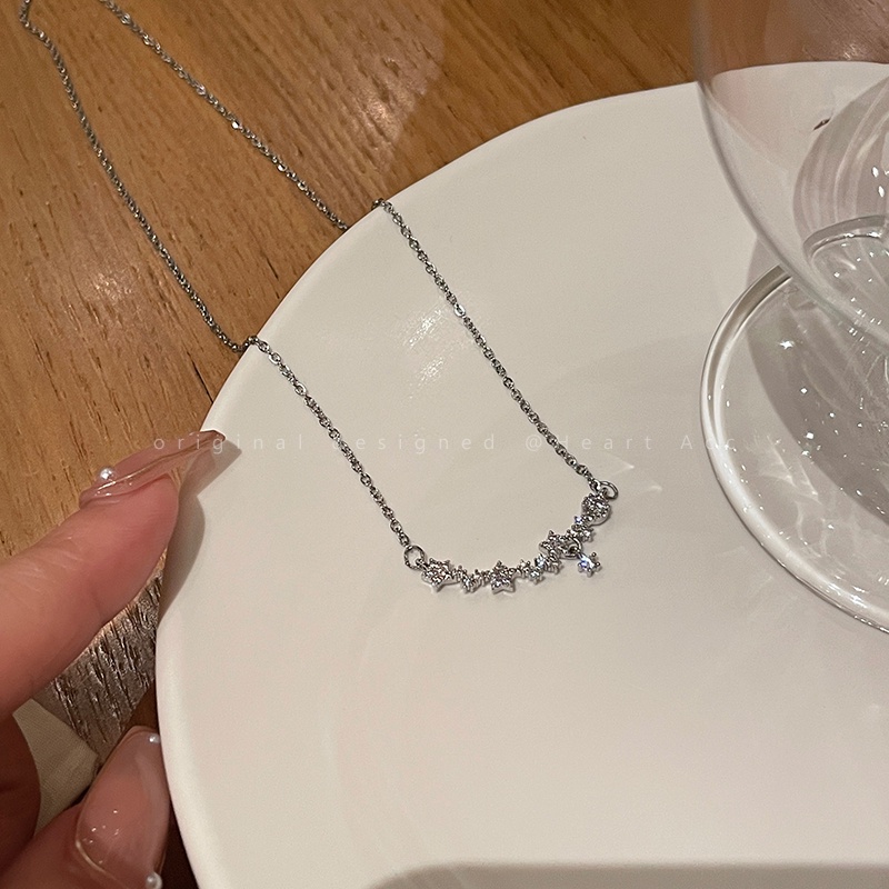 Kalung Rantai Bunga Kristal Elegan Fashion Liontin Zircon Untuk Aksesoris Perhiasan Wanita