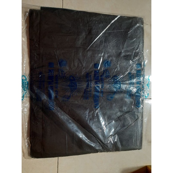 

1 Bungkus Plastik Hitam 1KG
