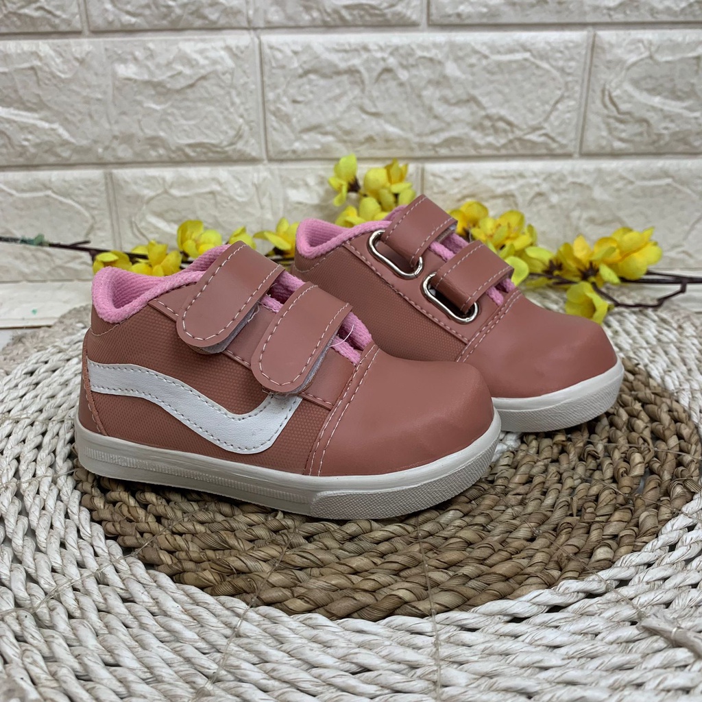 Sasastory Sepatu Sneaker Anak Laki Laki Usia 1 2 3 Tahun Sepatu Sneaker Anak Perempuan Usia 1 2 3 Tahun Sepatu Formal Anak Sepatu Gaya Anak Sepatu Trendy FA27