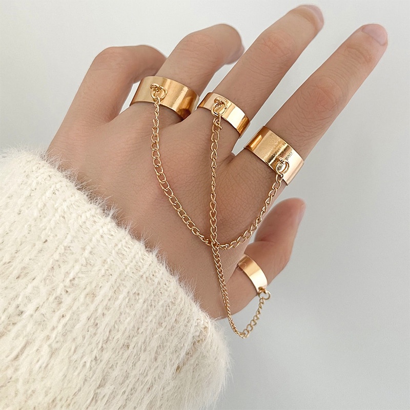 Cincin Polos Wajah Halus Rumbai Rantai Cincin Kepribadian Fashion Punk One-piece Ring