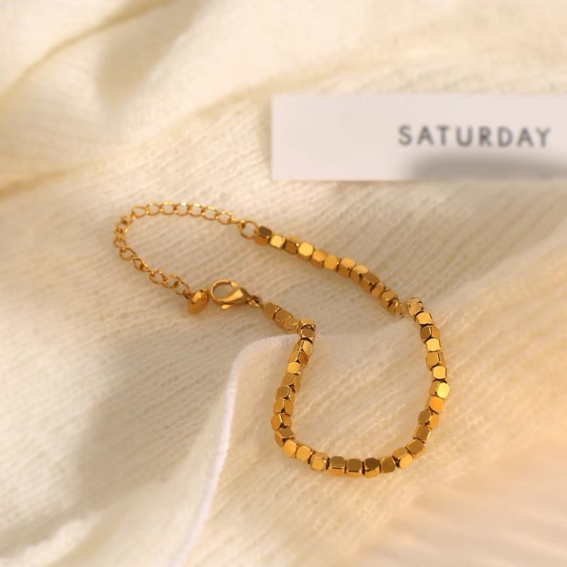 Gelang tangan susun kubus harga grosir bisa bayar di tempat