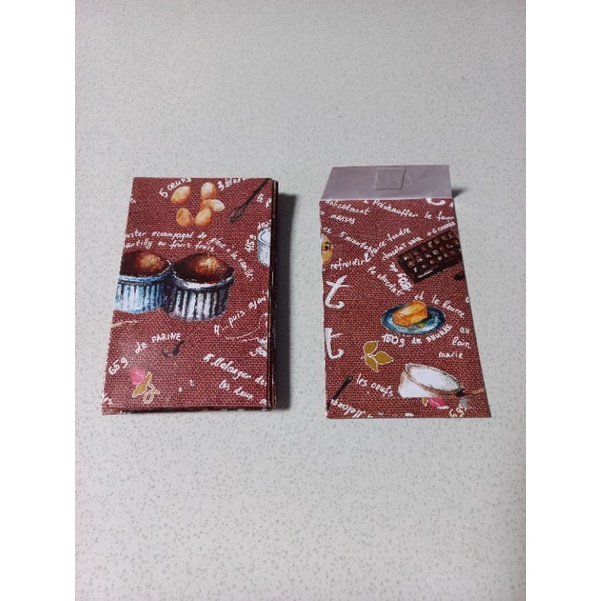 

Amplop unik/amplop keren/amplop lebaran sudah plus lem isi 20 pcs