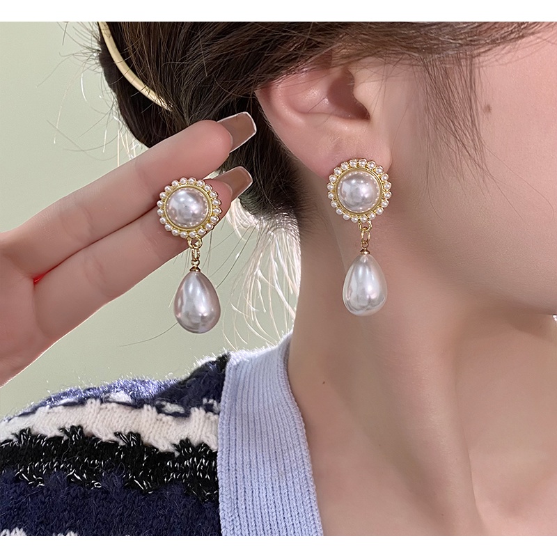 Anting Bulat Mutiara Retro Korea Bentuk Hati Anting Stud Halus2023Aksesoris Fashion Wanita Baru