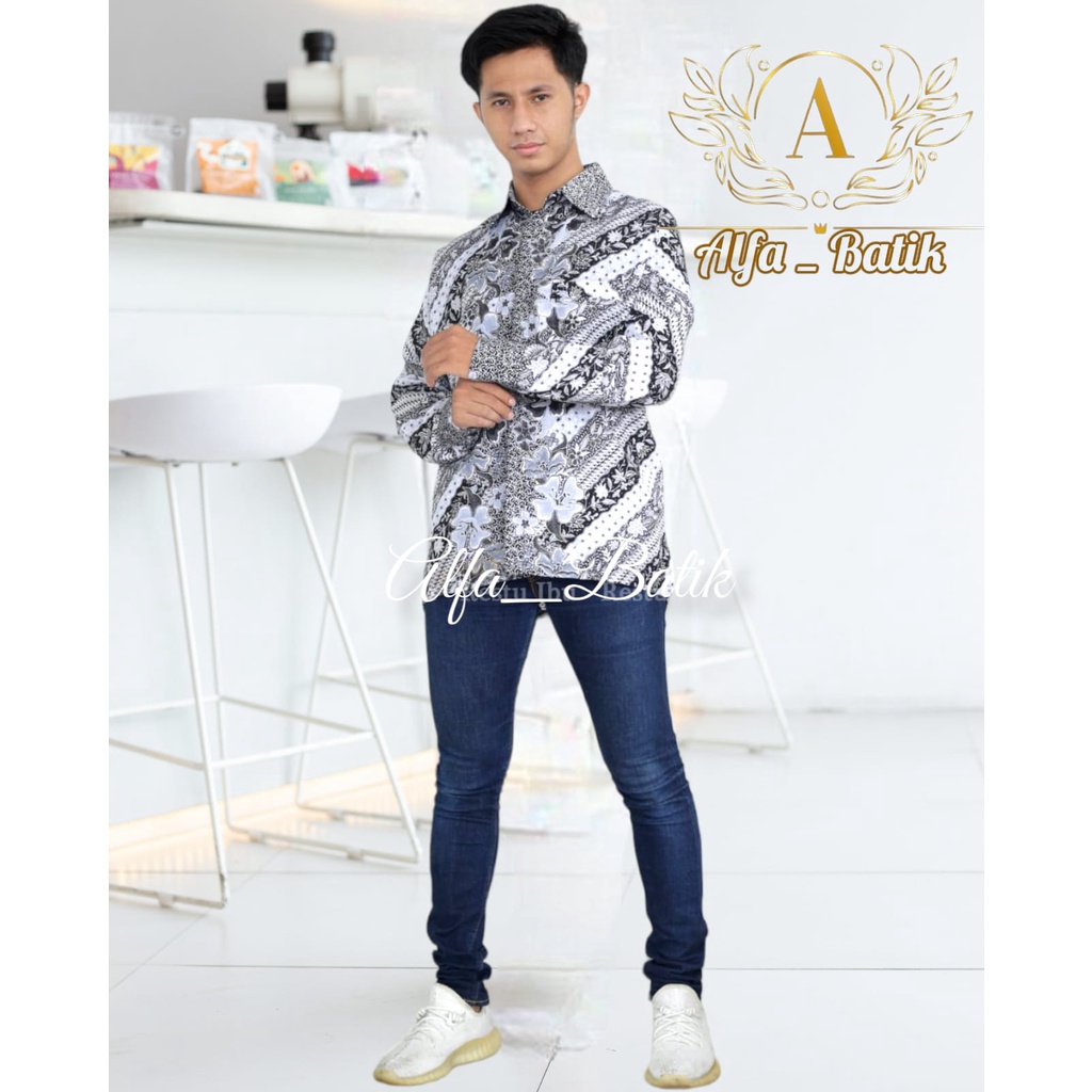 NEW HEM / KEMEJA BATIK PRIA / KEMEJA BATIK KONDANGAN / HEM PANJANG / KEMEJA MURAH / KEMEJA BATIK TERBARU Kemeja Batik Pria Seragaman Among Tamu / Kemeja Batik Nikahan Original /TERBARU KEMEJA BATIK PRIA LENGAN PANJANG MOTIF/ CUOPLE BATIK KMJ LARAS BIRU