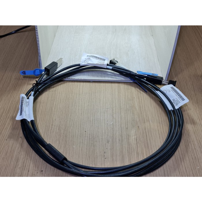 IBM 74Y9037 HD SAS 6x YO 3M Cable 3451-82XX  S_N_COMP