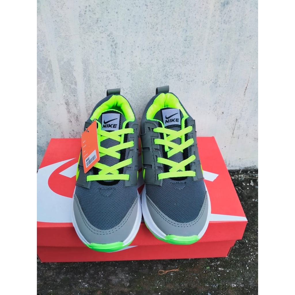 SEPATU OLAHRAGA PRIA DAN WANITA SEPATU RUNNING SEPATU SNEAKERS SEPATU SPORT SIZE 36-43 FREE KAOS KAKI