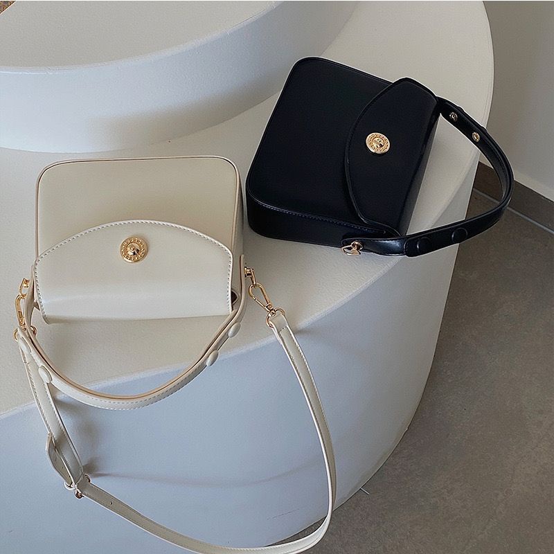 Tas Wanita Selempang Bahu cantik FT61 Kulit elegan putih hitam 16 x 6 x 18 cm Leather