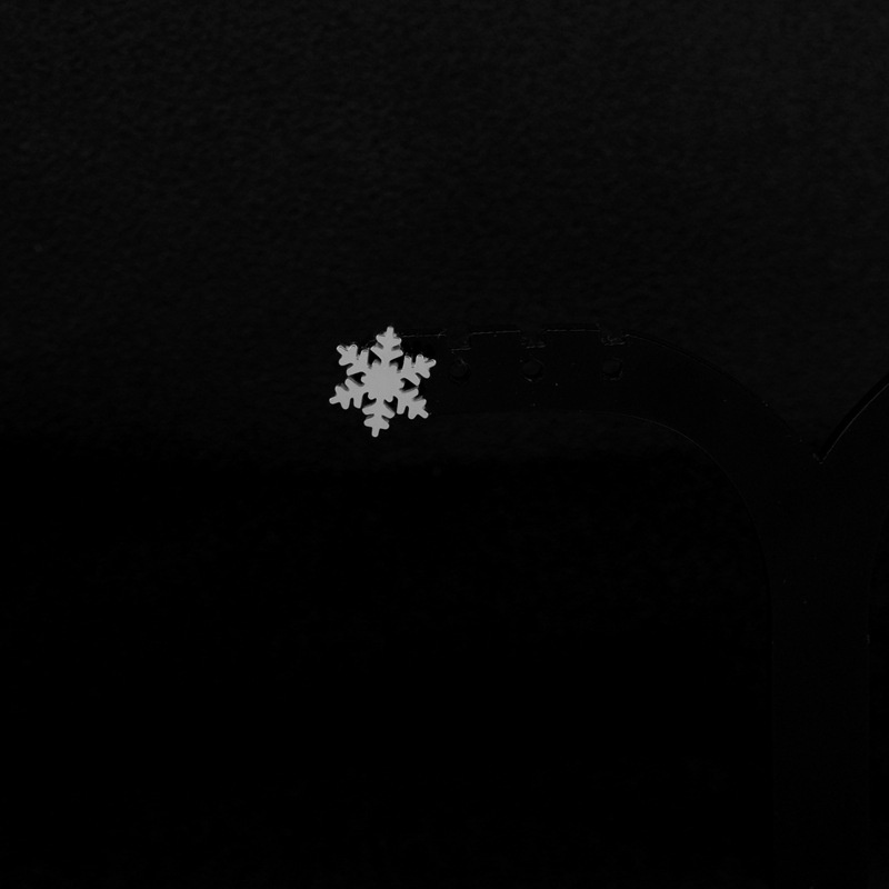 Anting Snowflake Kecil Segar Anti Karat Temperamen Sederhana Musim Gugur Musim Dingin Gaya Ladies Christmas Gift Earrings