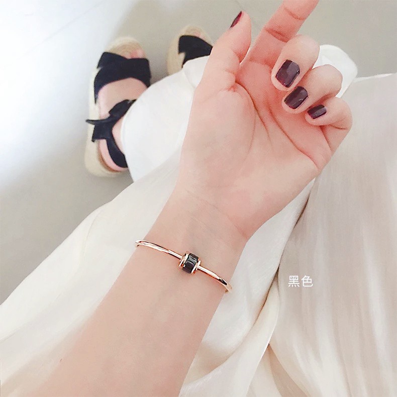 Gelang Tangan Titanium Steel Lapis Rose Gold 18K Hias Batu Kristal Es Gaya Jepang Korea Selatan