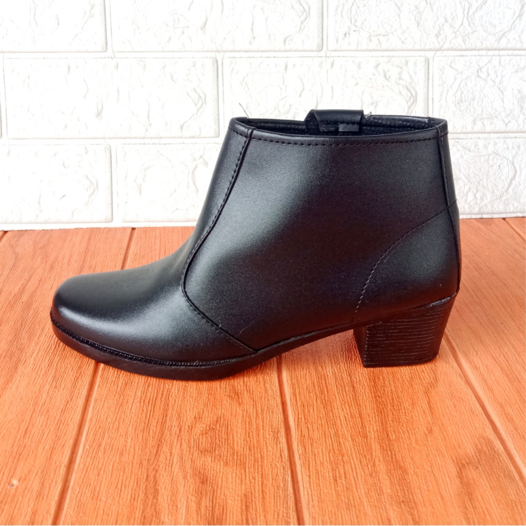 CWE Kilap Sepatu Pantofel PDH PDL Boot Hak 5Cm Wanita Size 37-42