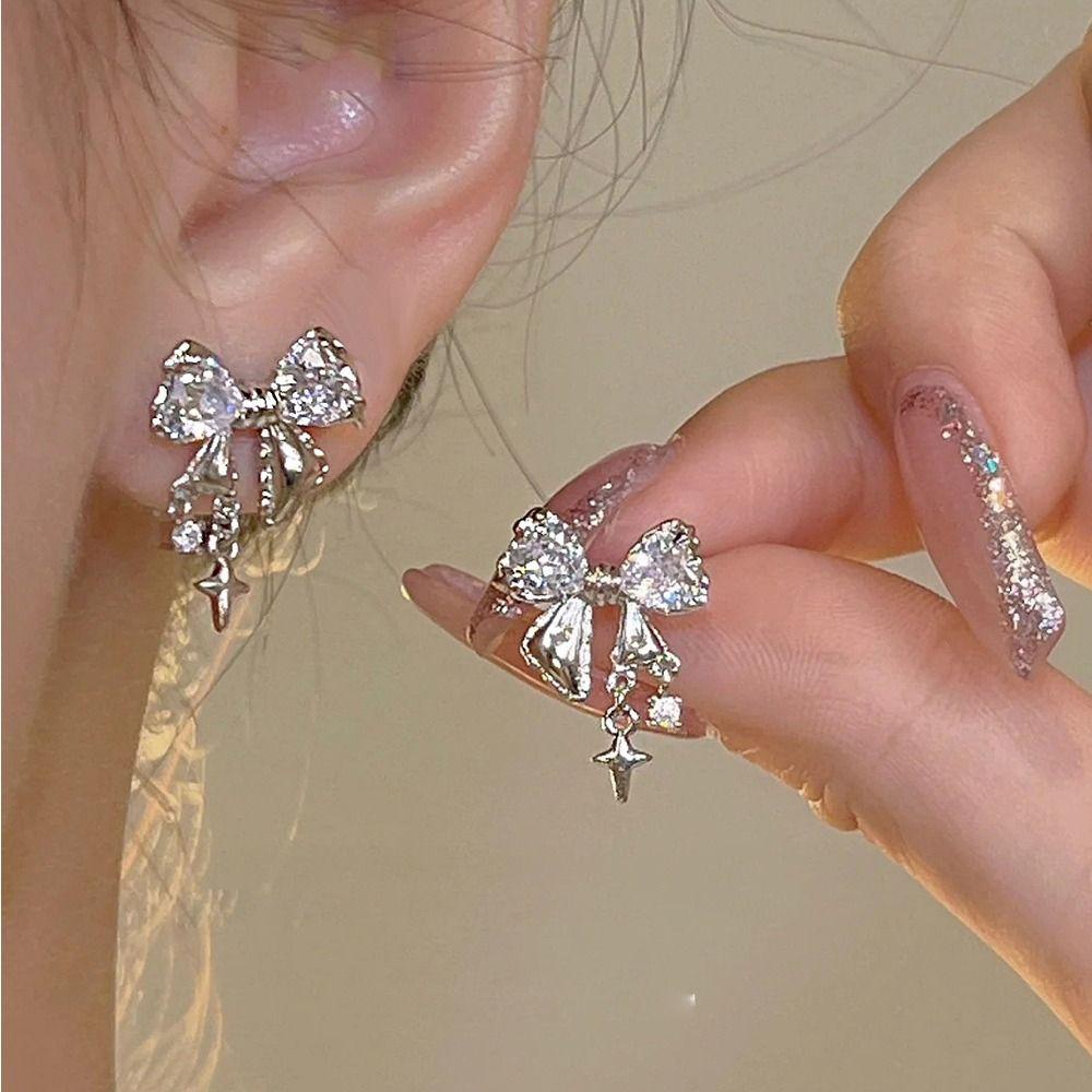 Mxbeauty Anting Wanita Halus Indah Sederhana Trendi Busur Simpul Fashion Perhiasan Alloy Zirkon Gaya Korea Earrings