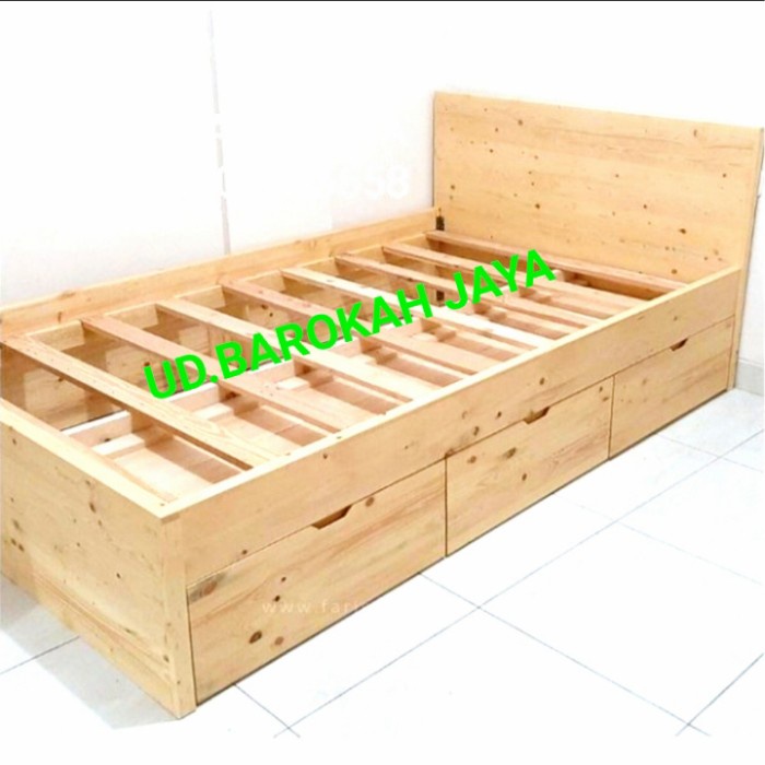 Terlaris Tempat Tidur/Dipan 120X200