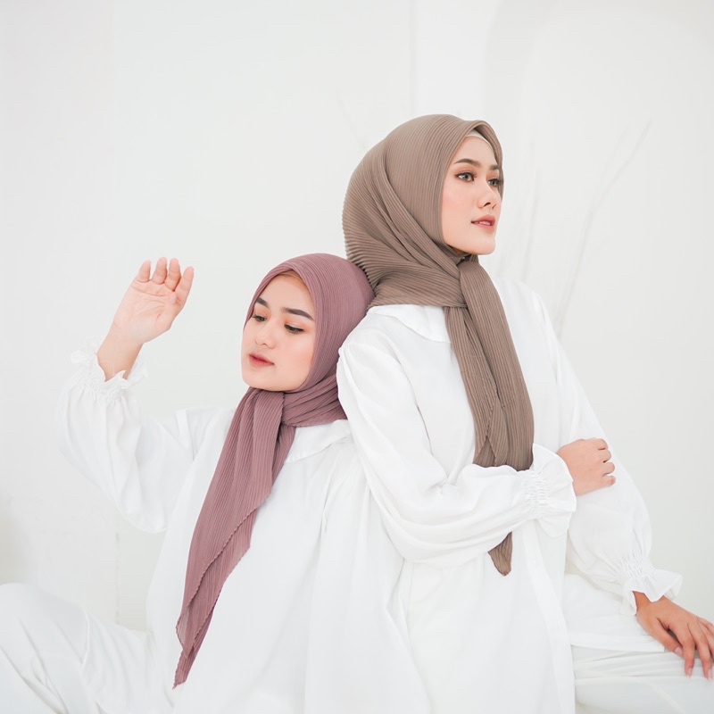 Kerudung Segi Empat Plisket Hijab Square Prisket Ceruti Babydoll Premium Nelafa Hijab