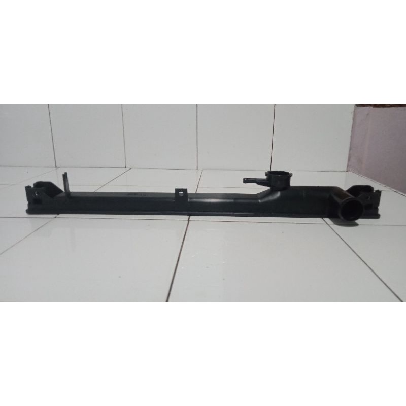 upper tank tutup radiator atas suzuki escudo 1.6cc