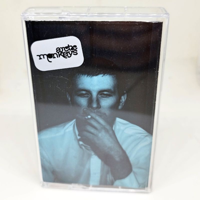 Arctic Monkeys Kaset Pita (Whatever People Say I Am, That's What I'm Not)