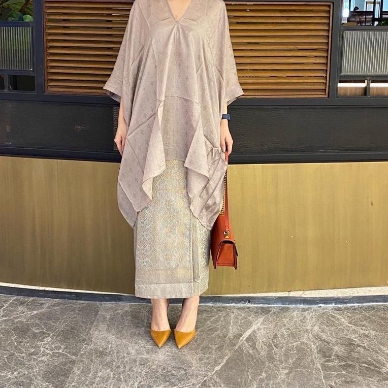 MURAH BLOUSE VISCOSE POLOS (HANYA ATASAN)