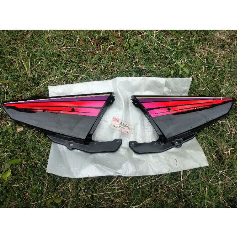 cover side bok aki box aki tutup aki cover aki yamaha rx king master tahun 1995 original nos sticker